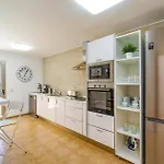 Villa Humaik By